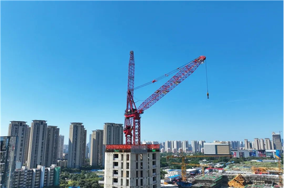 中聯重科塔機常德智能工廠二期盛大開園，全球最大風電動臂塔機震撼交付